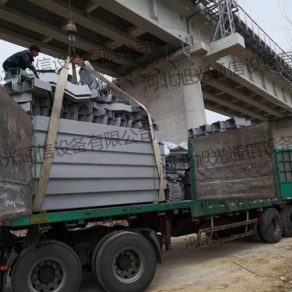 SMC電纜槽卸車現場